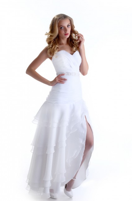 Каталог свадебных платьев - коллекция Encanto - Мод. 221 | Lily`s